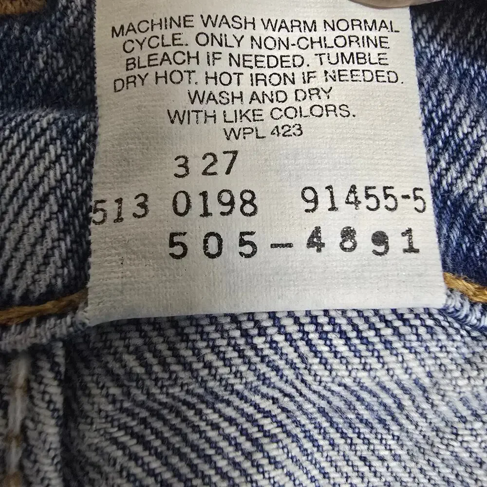 Vintage 90s Levi's 505 USA Made Jeans Tag 32x34 Measures 30x34 Light Wash USA